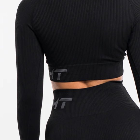 ARISE COMFORT CROPPED LONG SLEEVE - Picture 2 of 5